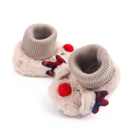 Festive Winter Slippers - Image 4